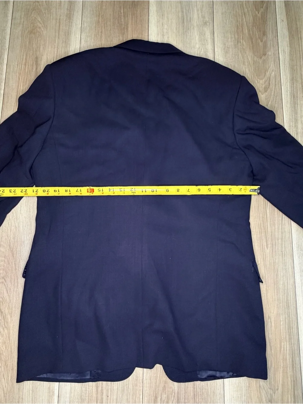 Dior item details